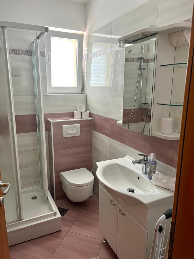 Apartments Villa Marina Rogoznica  Eksteriør bilde