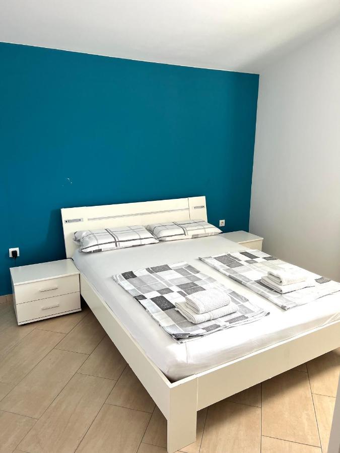 Apartments Villa Marina Rogoznica  Eksteriør bilde