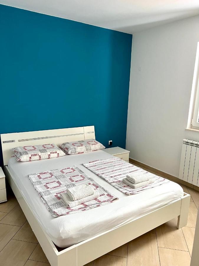 Apartments Villa Marina Rogoznica  Eksteriør bilde