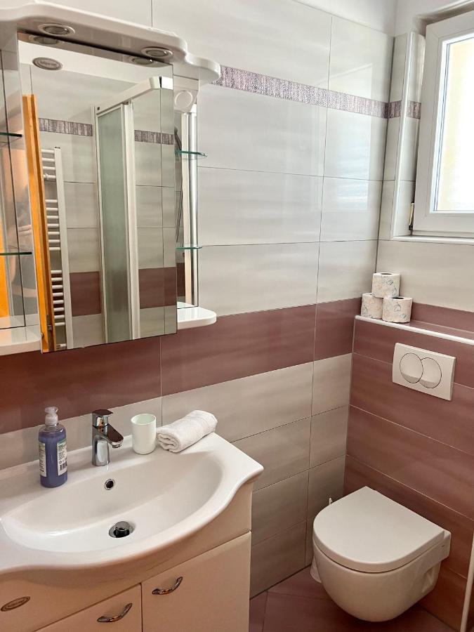 Apartments Villa Marina Rogoznica  Eksteriør bilde